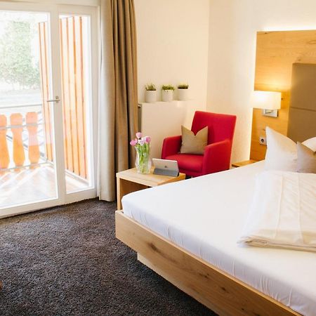 Hotel-Restaurant Sennhuette Im Herzen Des Suedschwarzwalds Kleines Wiesental Bagian luar foto