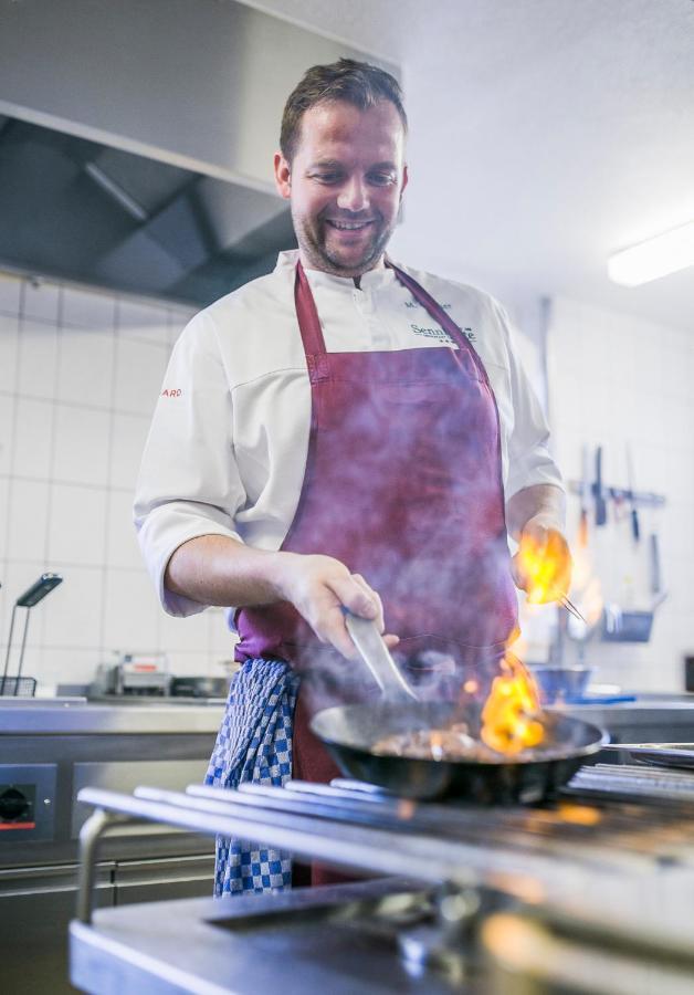 Hotel-Restaurant Sennhuette Im Herzen Des Suedschwarzwalds Kleines Wiesental Bagian luar foto