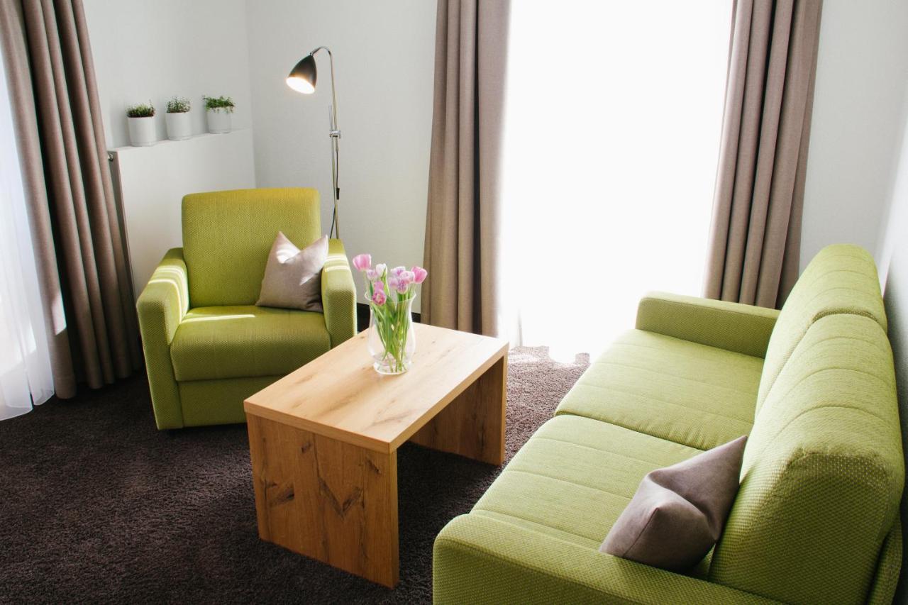 Hotel-Restaurant Sennhuette Im Herzen Des Suedschwarzwalds Kleines Wiesental Bagian luar foto